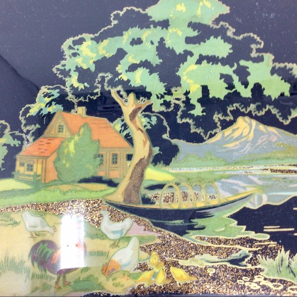 Incredible reverse painted tray with silver trim and handles. - Picture 7 of 14